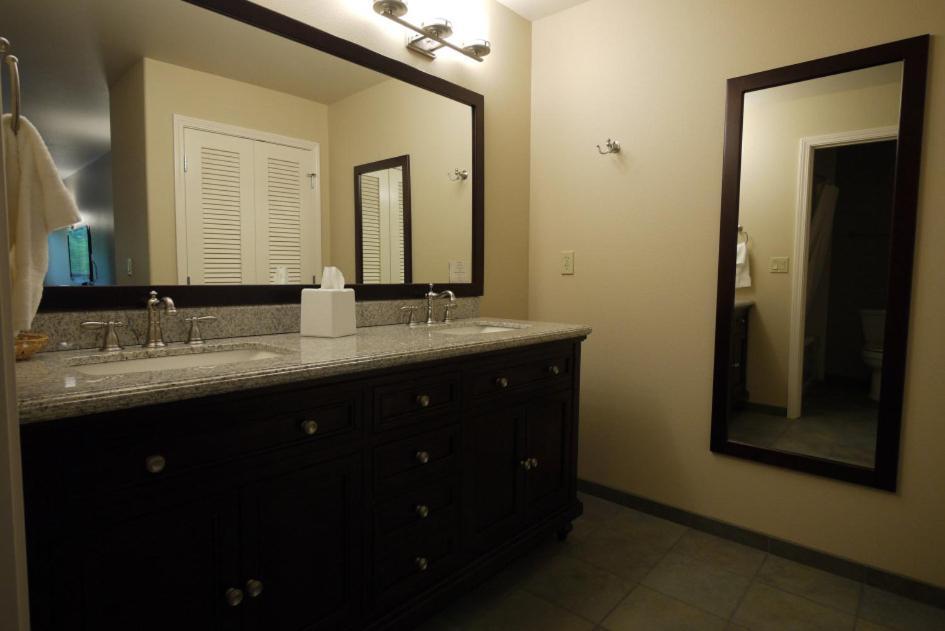 Redwood Hyperion Suites Grants Pass Εξωτερικό φωτογραφία